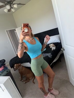 Alphalete Turquoise Sports Bra